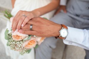 マッチングアプリで出会った相手との結婚式場の選び方は？