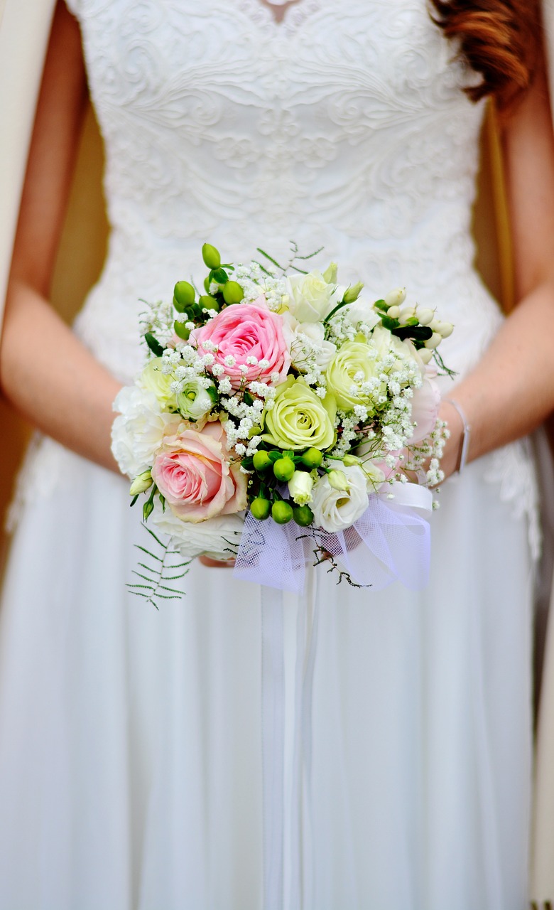 マッチングアプリで結婚を考えるSNS公開はいつがベスト？